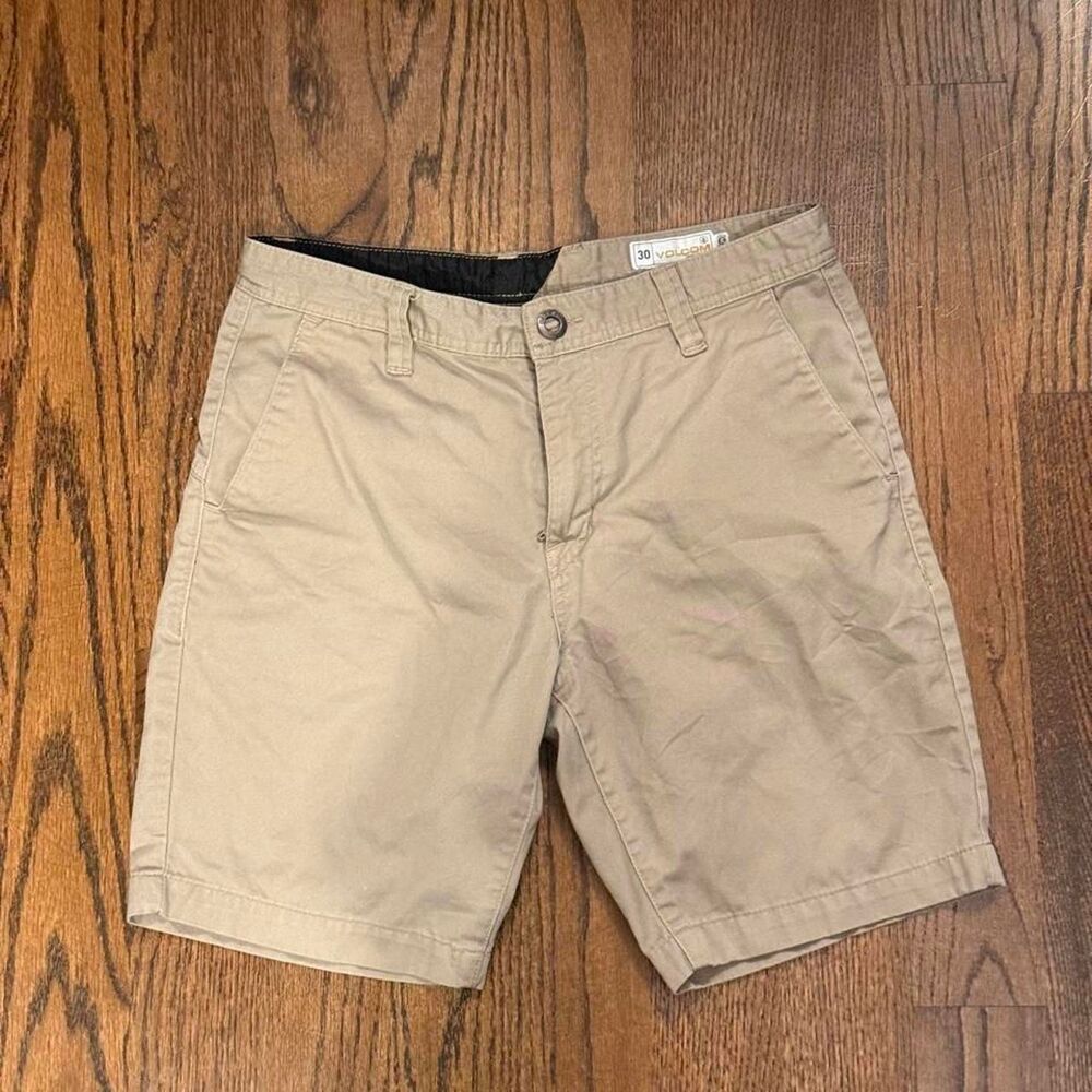 Volcom Men's Tan and Cream Shorts